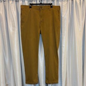 Orvis Tan Cotton Chino Pants, men’s 40x30, straight leg, flat front